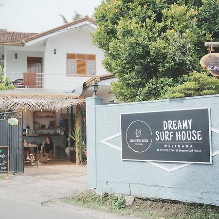 Dreamy Surf House Hotel Weligama Kültér fotó