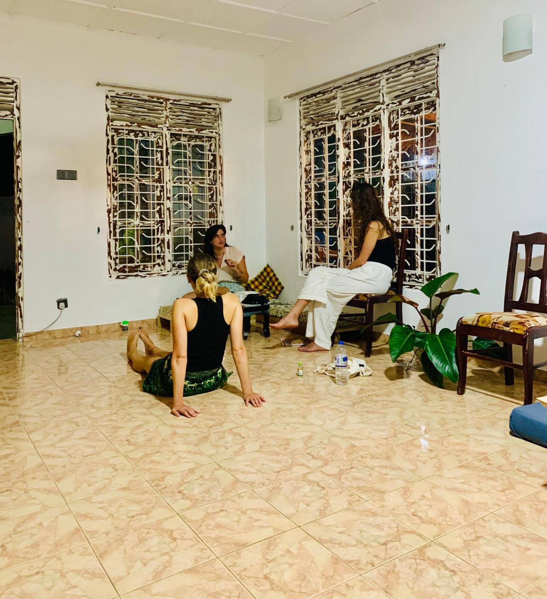 Dreamy Surf House Hotel Weligama Kültér fotó